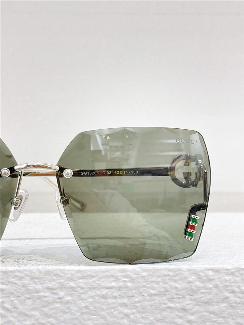 Gvc*1 crystal sunglasses