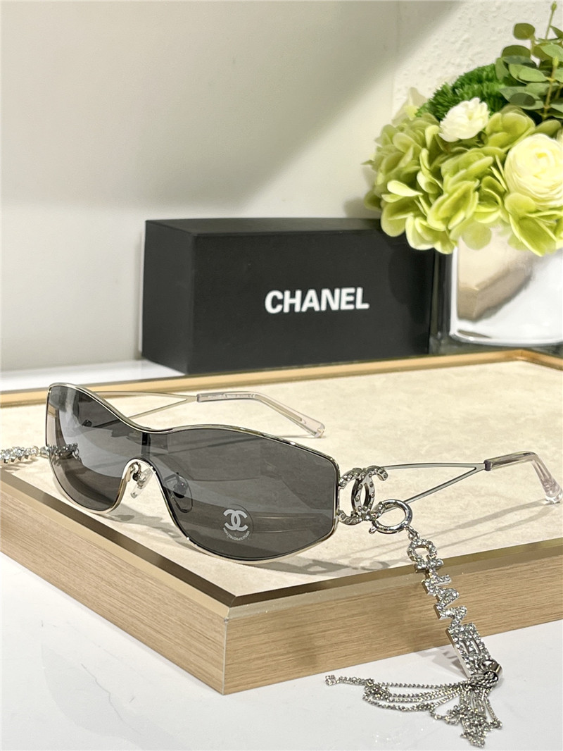 Ch**el medieval style protective glasses