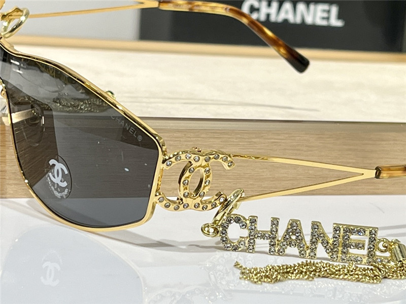 Ch**el medieval style protective glasses