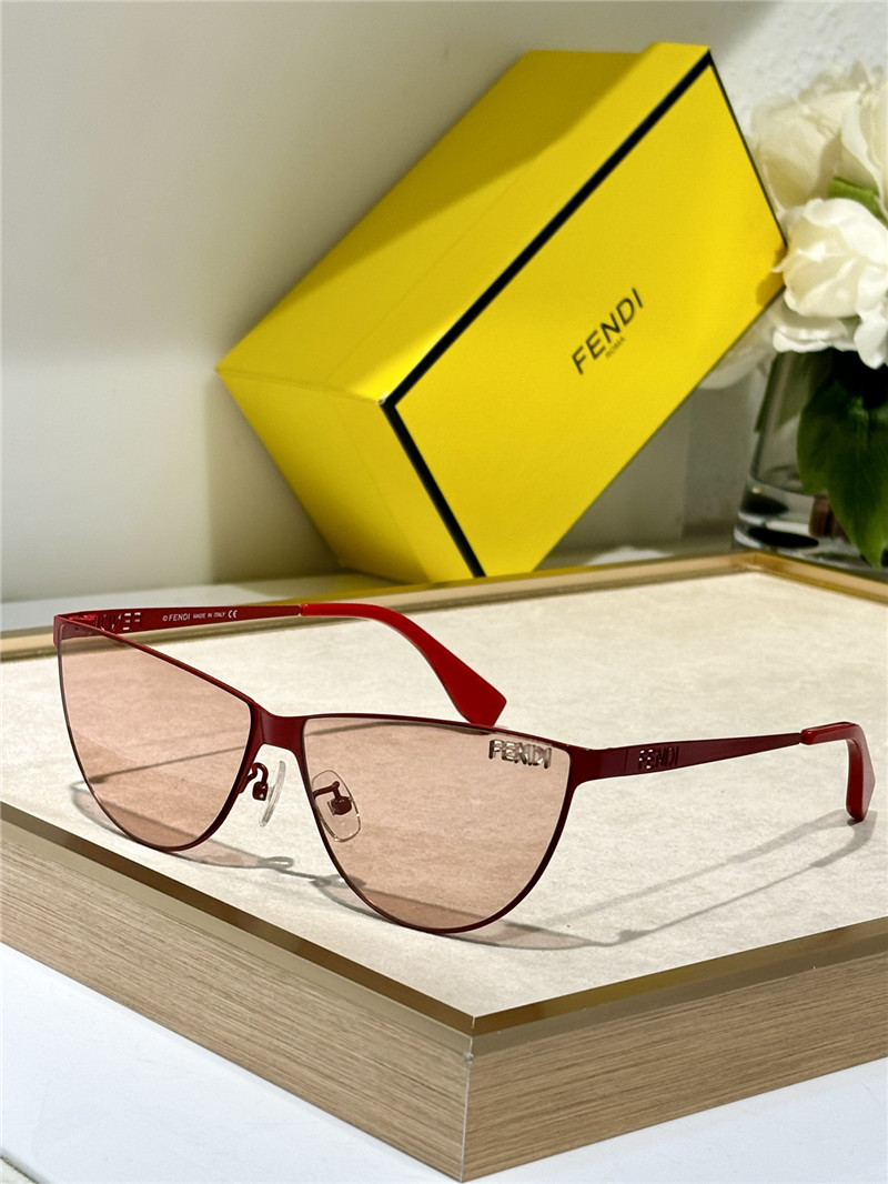 fendi fashion catwalk sunglasses
