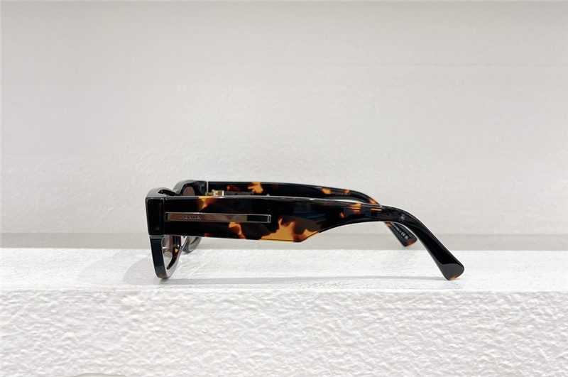 Pra*a fashionable luxury sunglasses