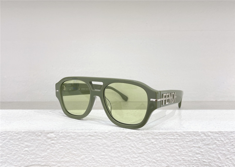 F**di fashionable and versatile sunglasses