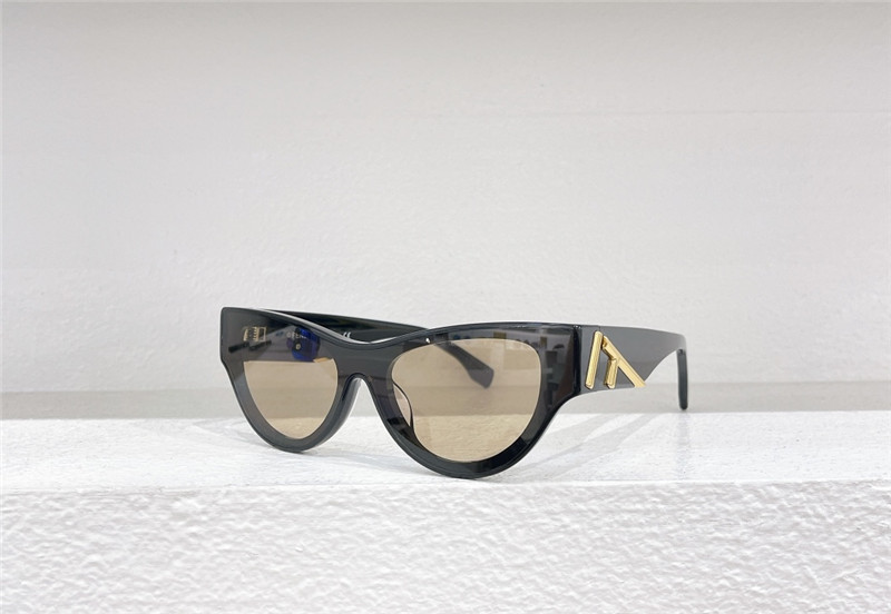 F**di new cat eye sunglasses