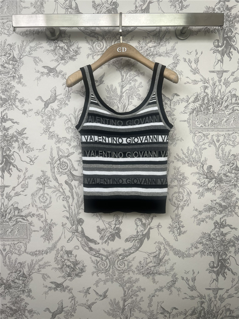 Va1e*ntin0 black striped knitted vest