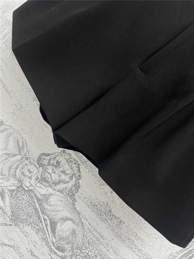 Y51 metallic logo belt shorts replica designer clothing websites