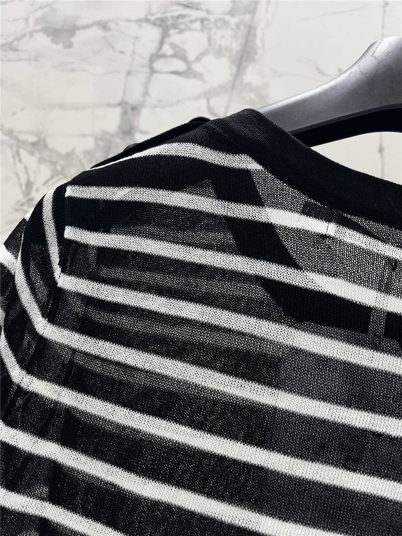 D10r striped thin knit t-shirt in black