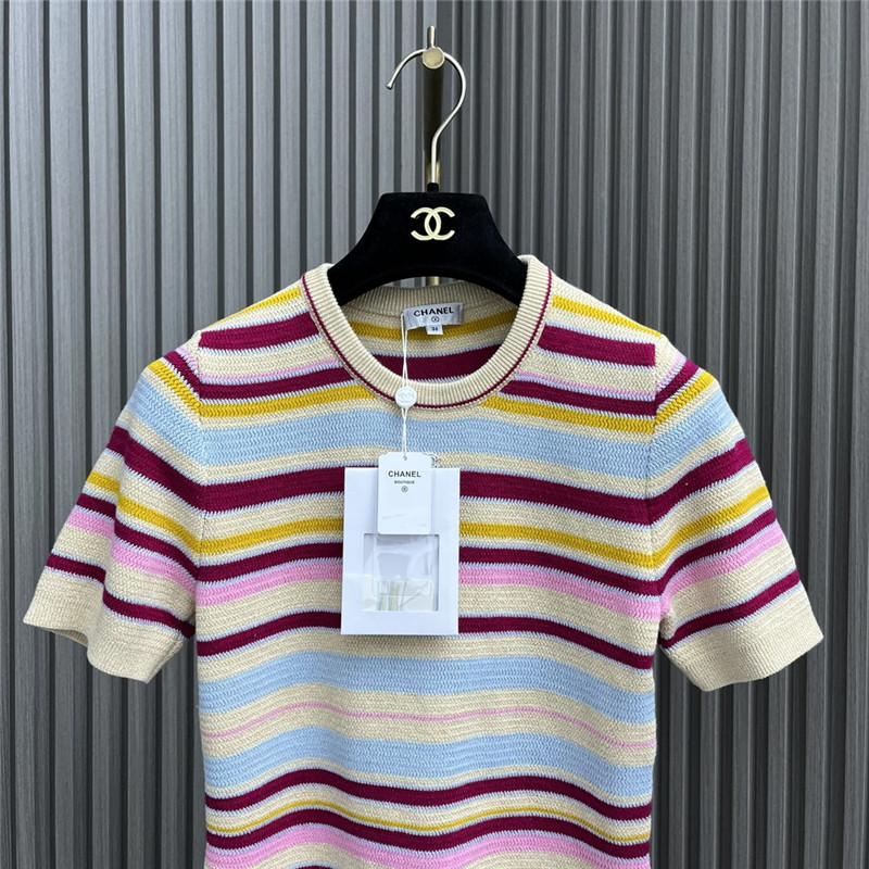 Ch**el colorful striped knit t-shirt