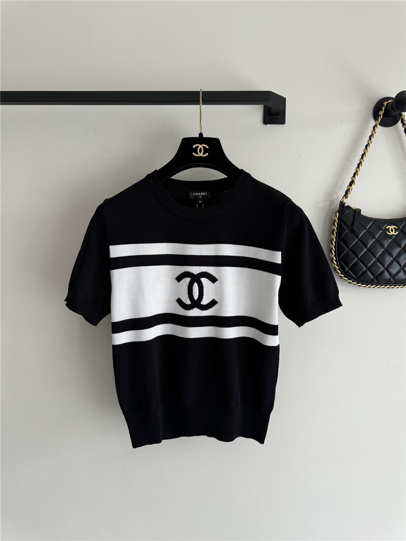 Ch**el logo colorblock knitted t-shirt
