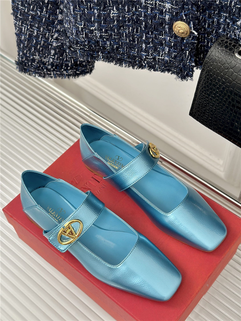 Va1e*ntin0 metal v buckle mary jane shoes replica designer shoes