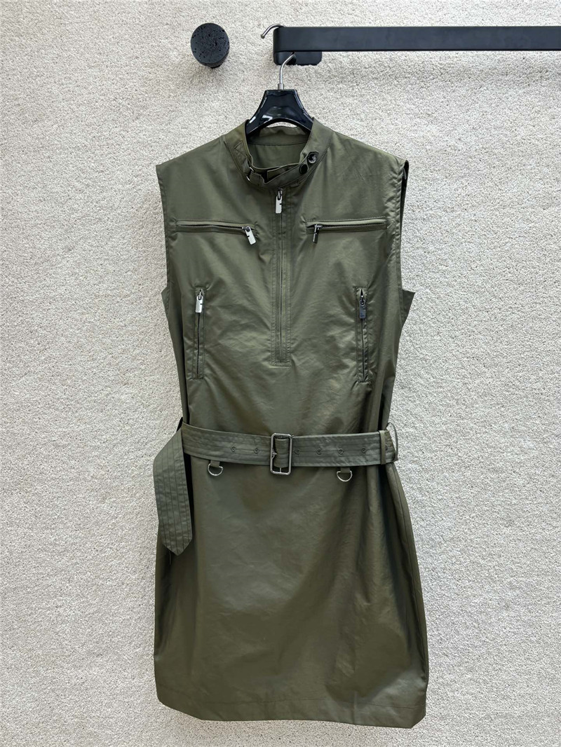 Bv*b*rry stand collar work style sleeveless dress replica clothes