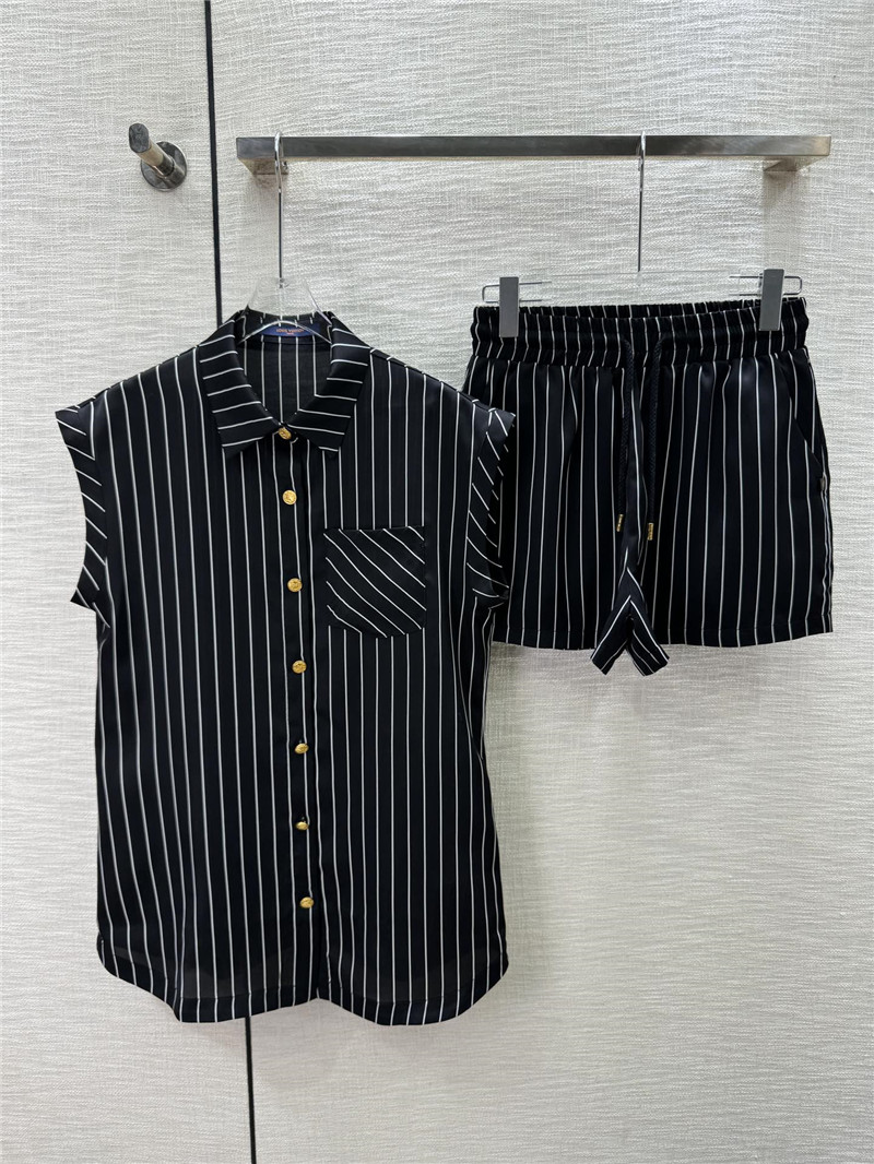 l0vis Vvtt0n lv striped shirt + shorts suit replica d&g clothing