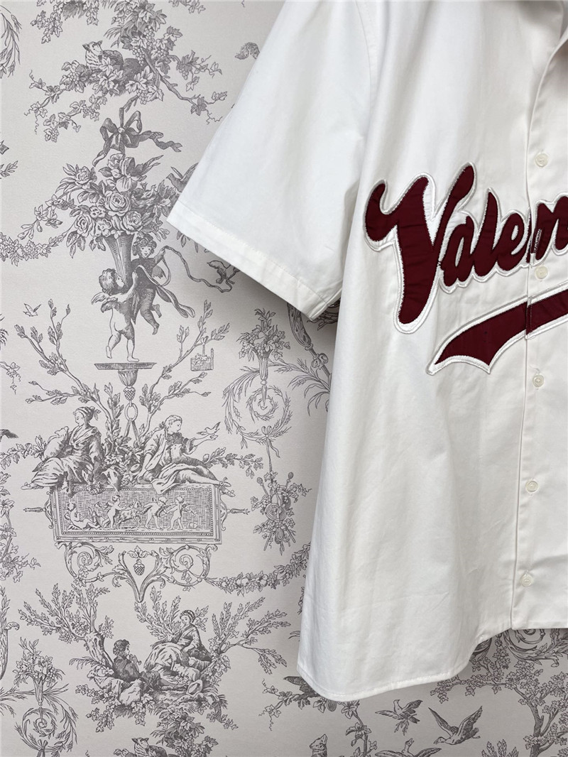 Va1e*ntin0 all-in-one letter embroidered shirt replica clothing