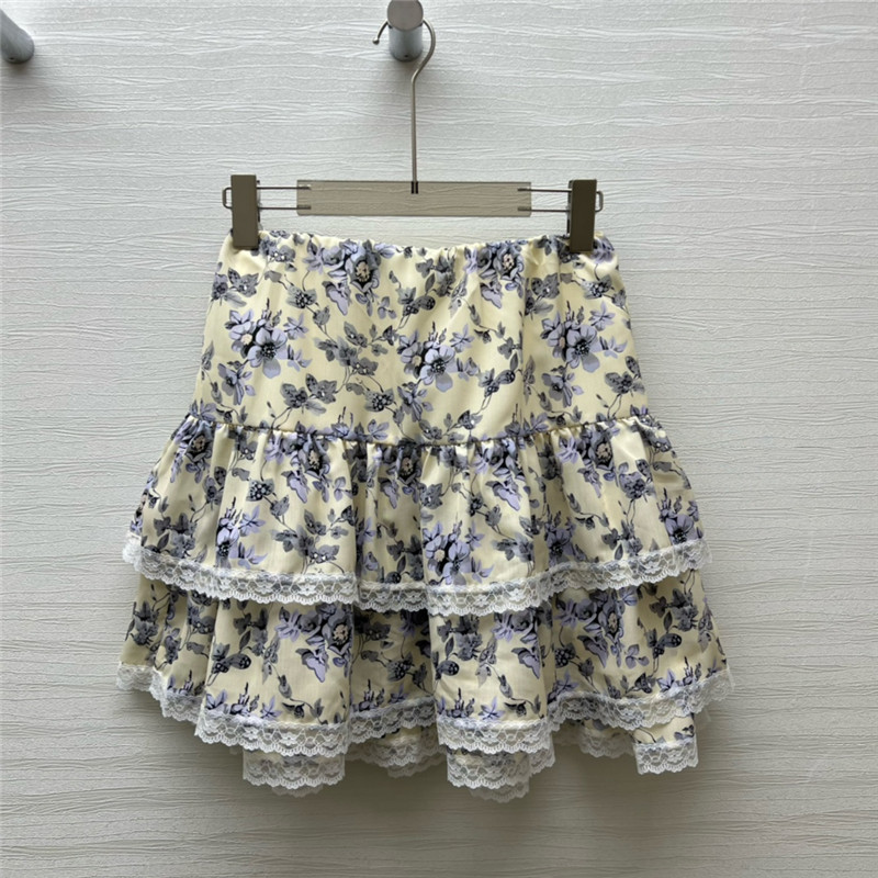 Pra*a resort style floral skirt replica clothing sites