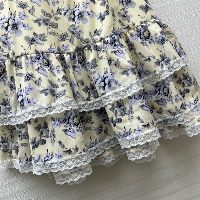 Pra*a resort style floral skirt replica clothing sites
