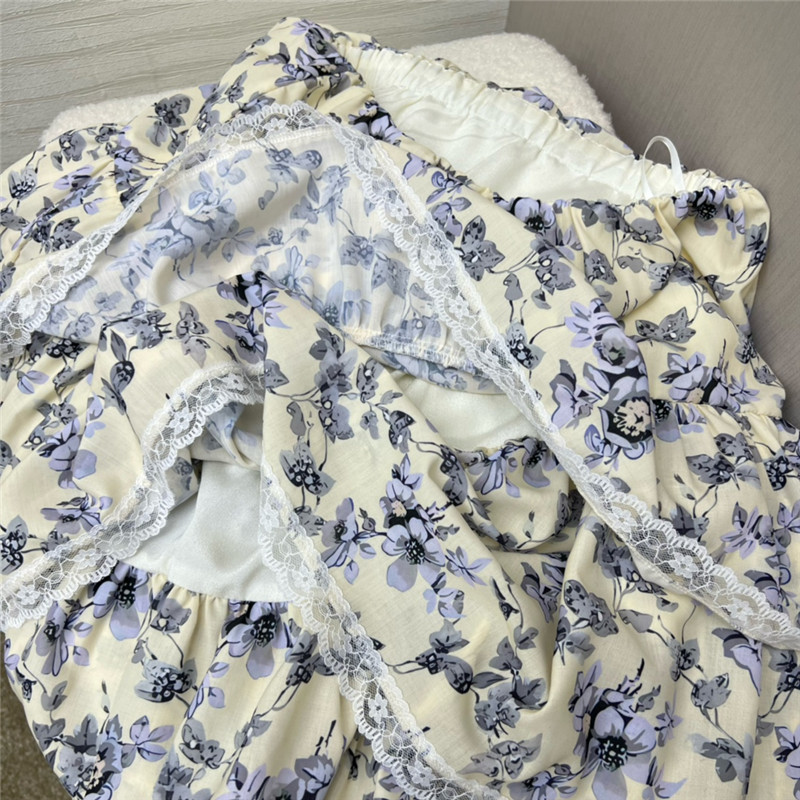 Pra*a resort style floral skirt replica clothing sites