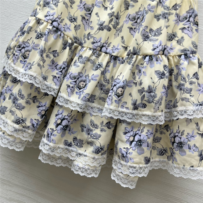 Pra*a resort style floral skirt replica clothing sites