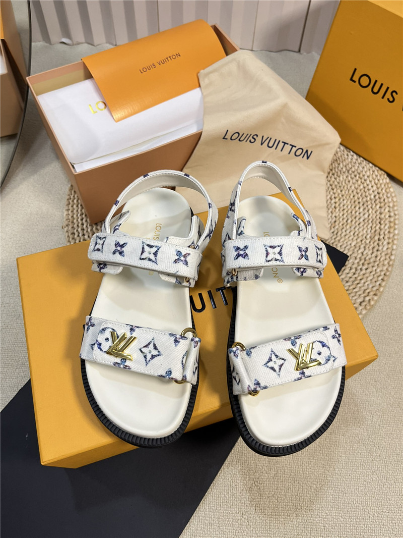 l0vis Vvtt0n lv catwalk style thick sole sandals replica shoes