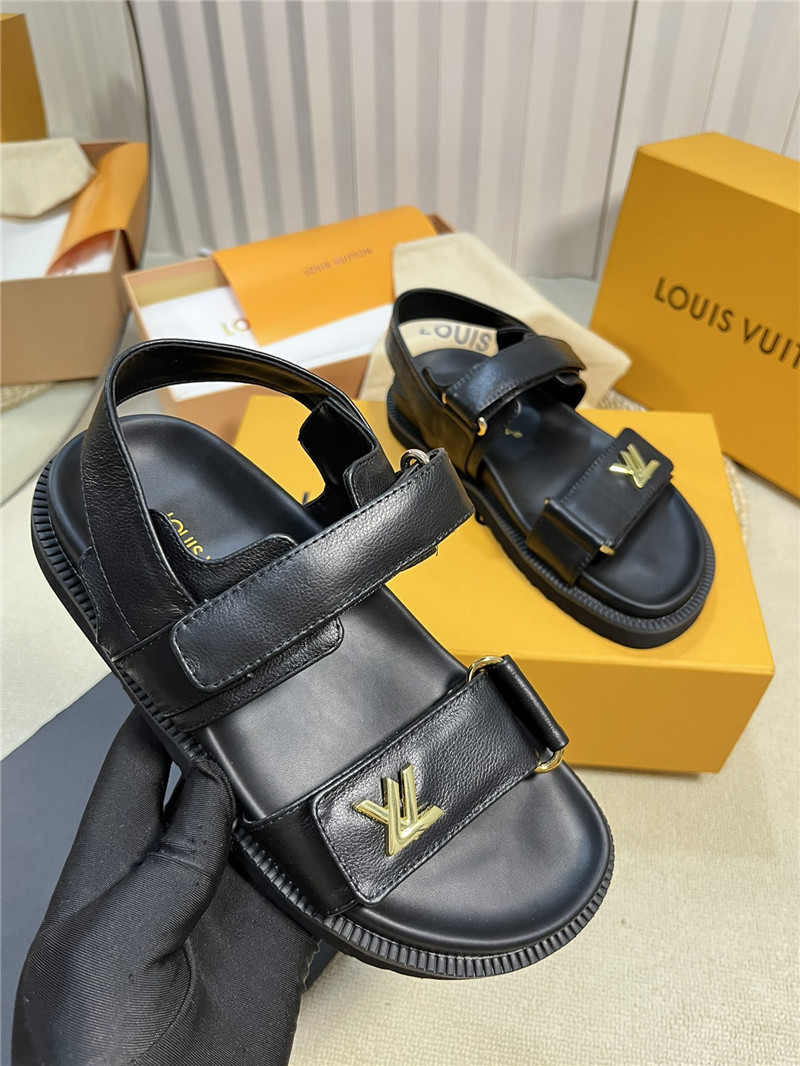 l0vis Vvtt0n lv catwalk style thick sole sandals replica shoes