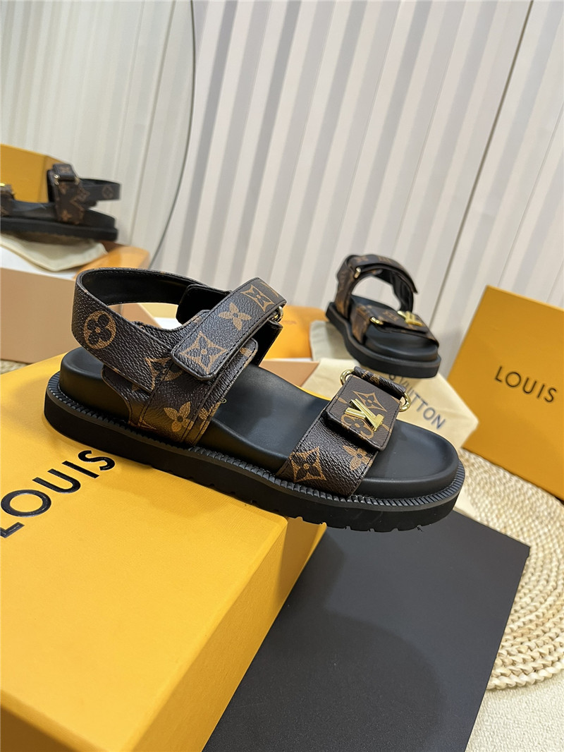 l0vis Vvtt0n lv catwalk style thick sole sandals replica shoes