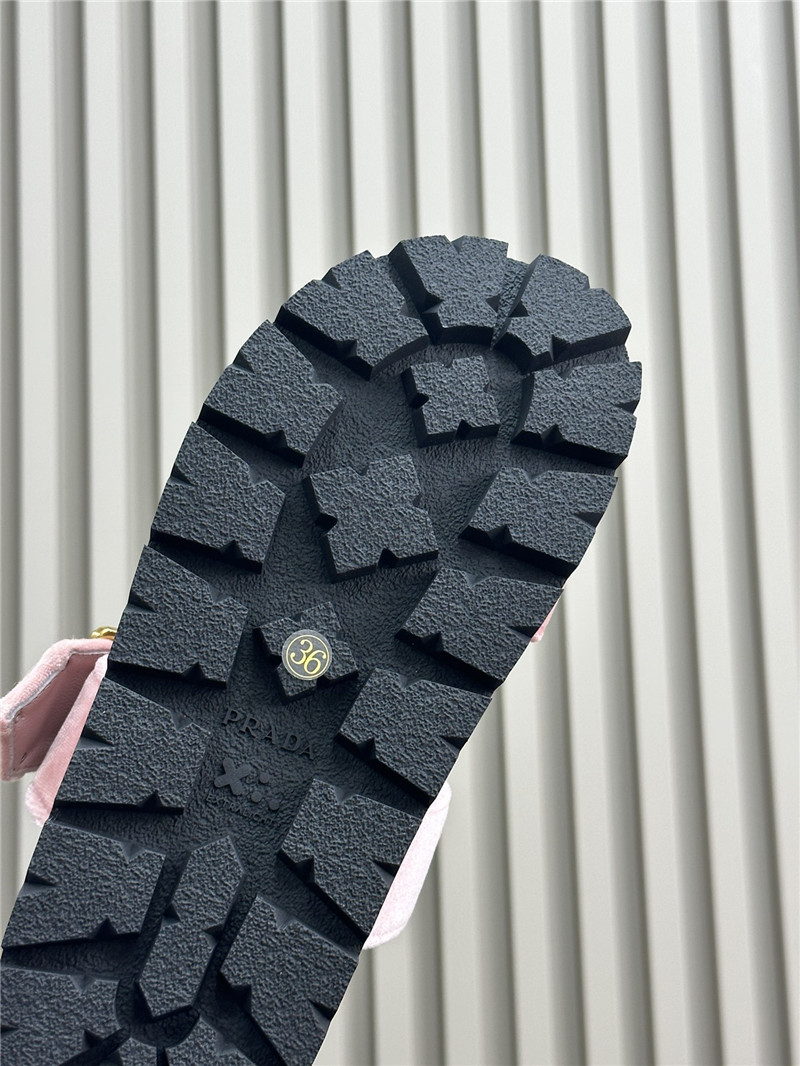 Pra*a women’s low top sneakers