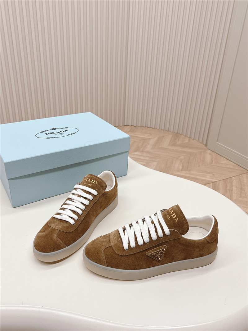 Pra*a women’s low top sneakers