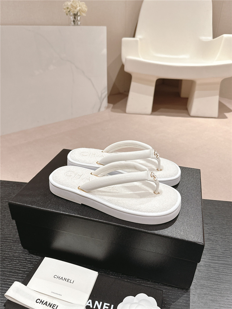 ch**el flip flops ma1s0n Marg*e1a replica shoes