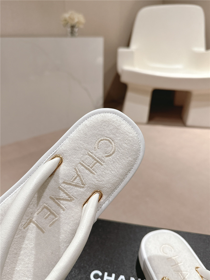 ch**el flip flops ma1s0n Marg*e1a replica shoes