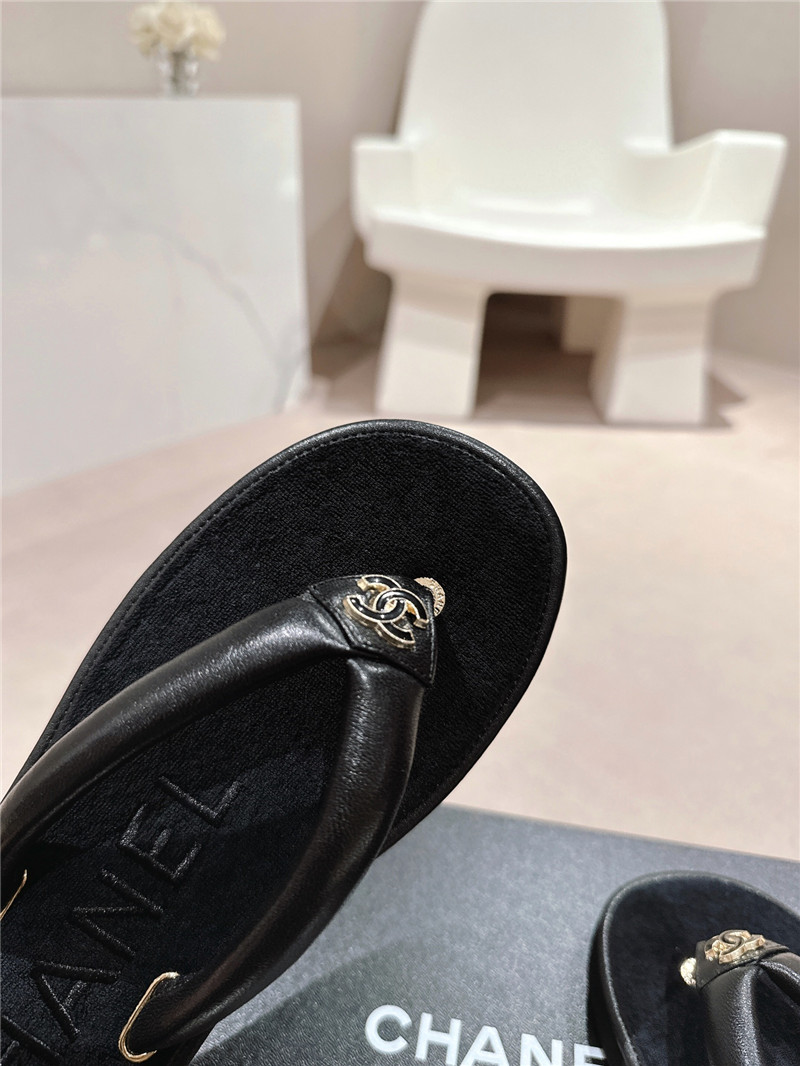 ch**el flip flops ma1s0n Marg*e1a replica shoes