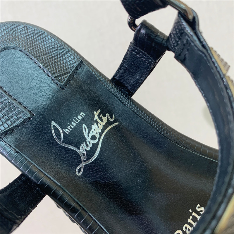 Chr1st1an louboutin classic studded sandals