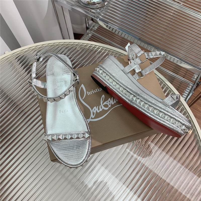 Chr1st1an louboutin classic studded sandals