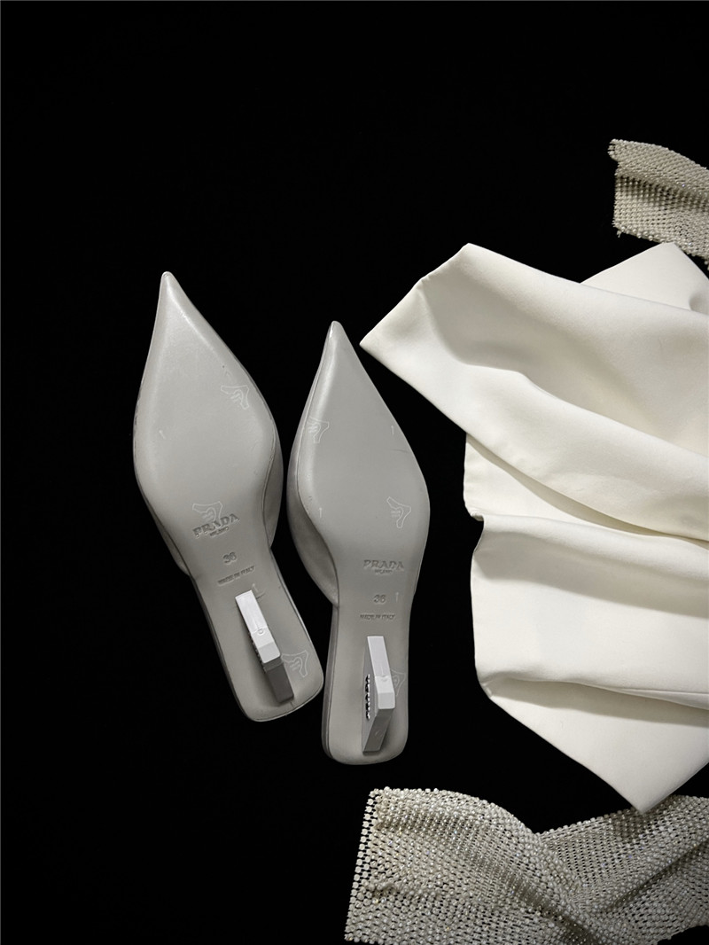 prada pointed toe kitten heel slippers replica shoes