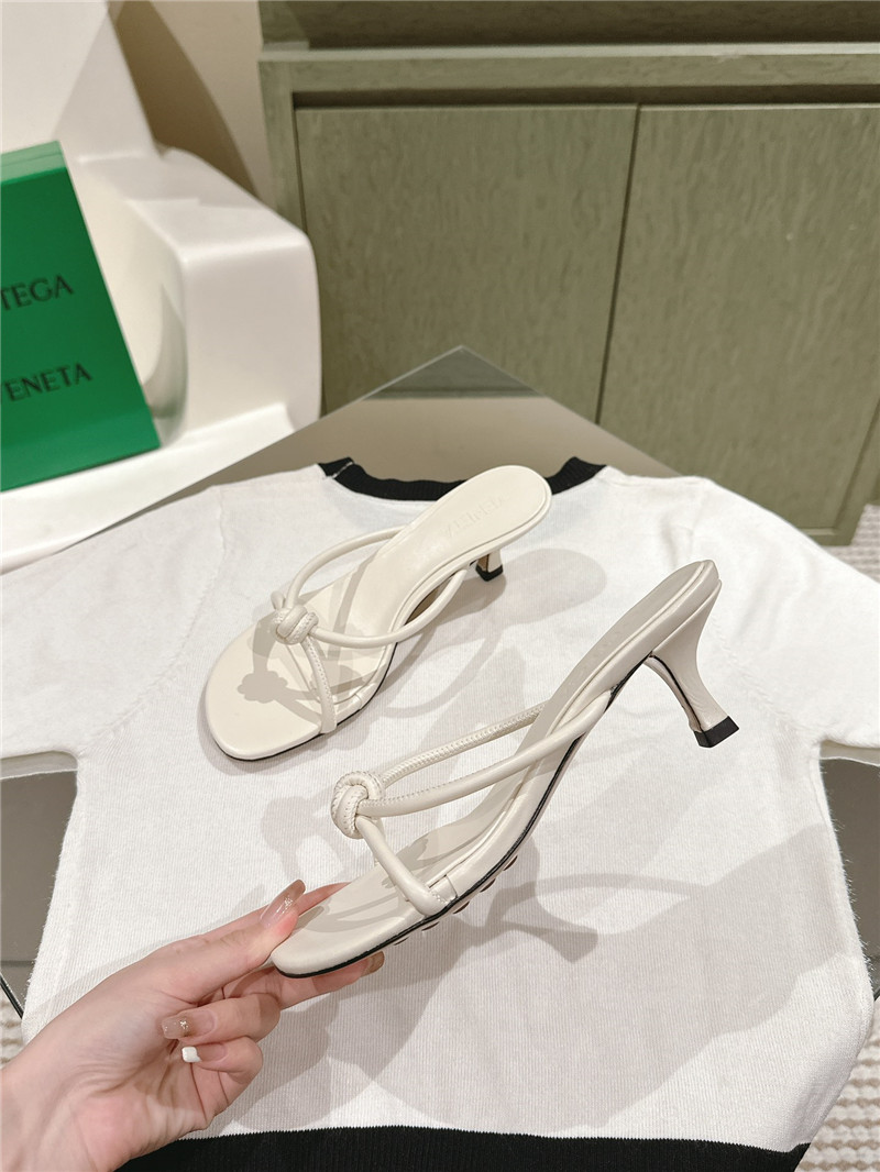 b0tt*ga ven*ta woven flip-flops Marg*e1a replica shoes