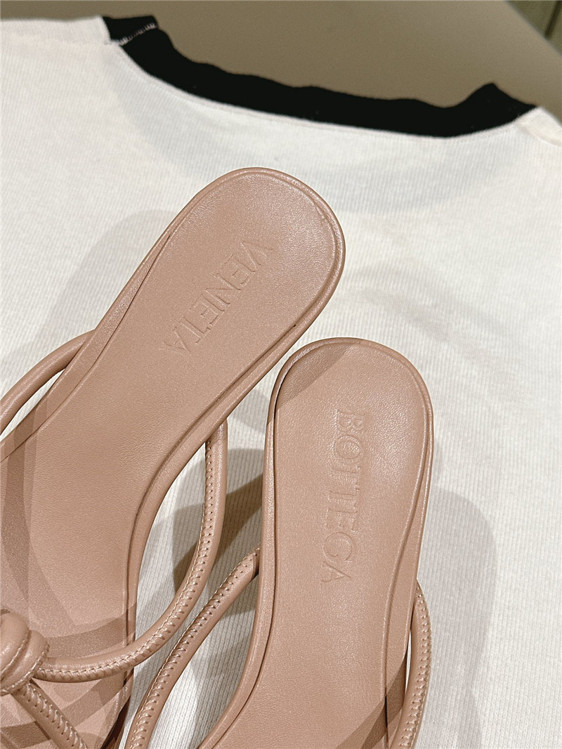 b0tt*ga ven*ta woven flip-flops Marg*e1a replica shoes