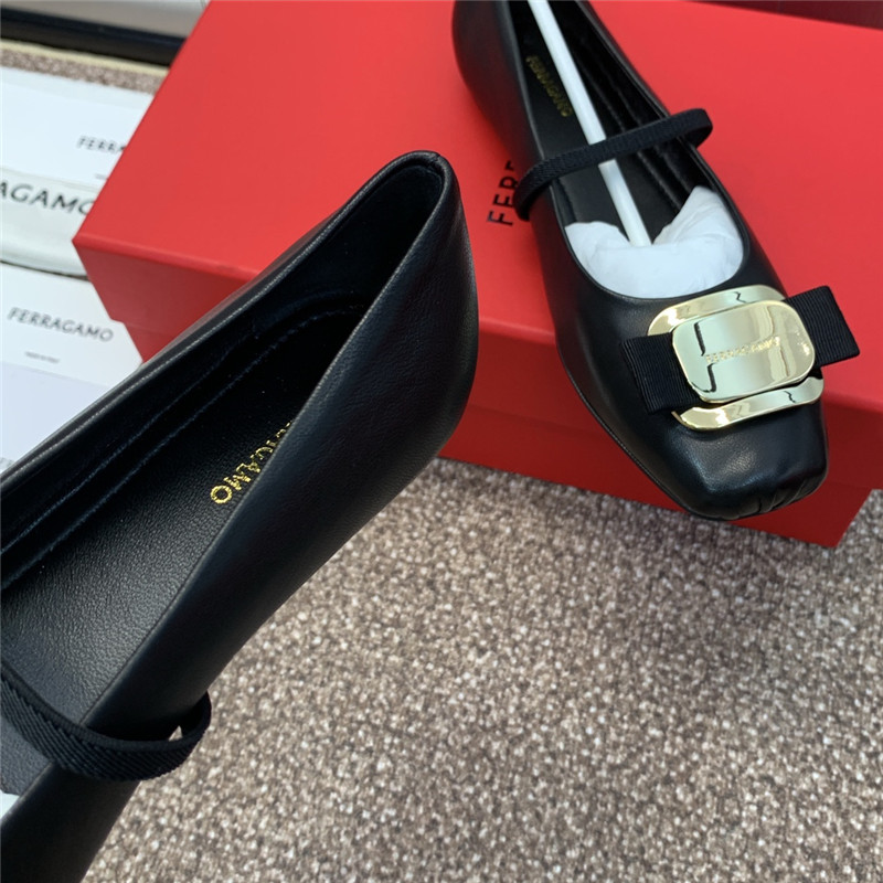 Salvatore Ferragamo bow pumps for women replica shoes