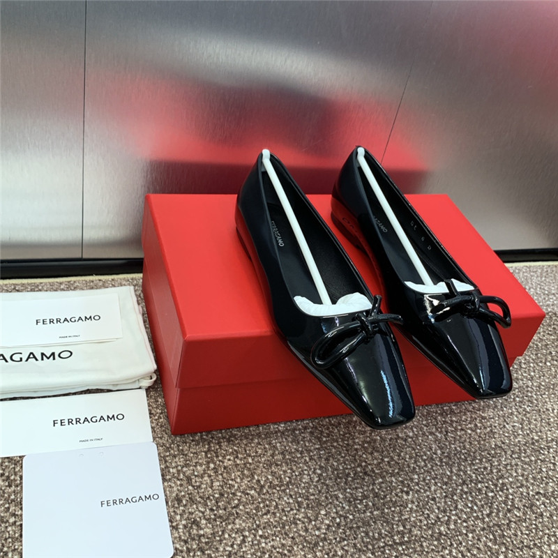 Salvatore Ferragamo bow pumps for women replica shoes