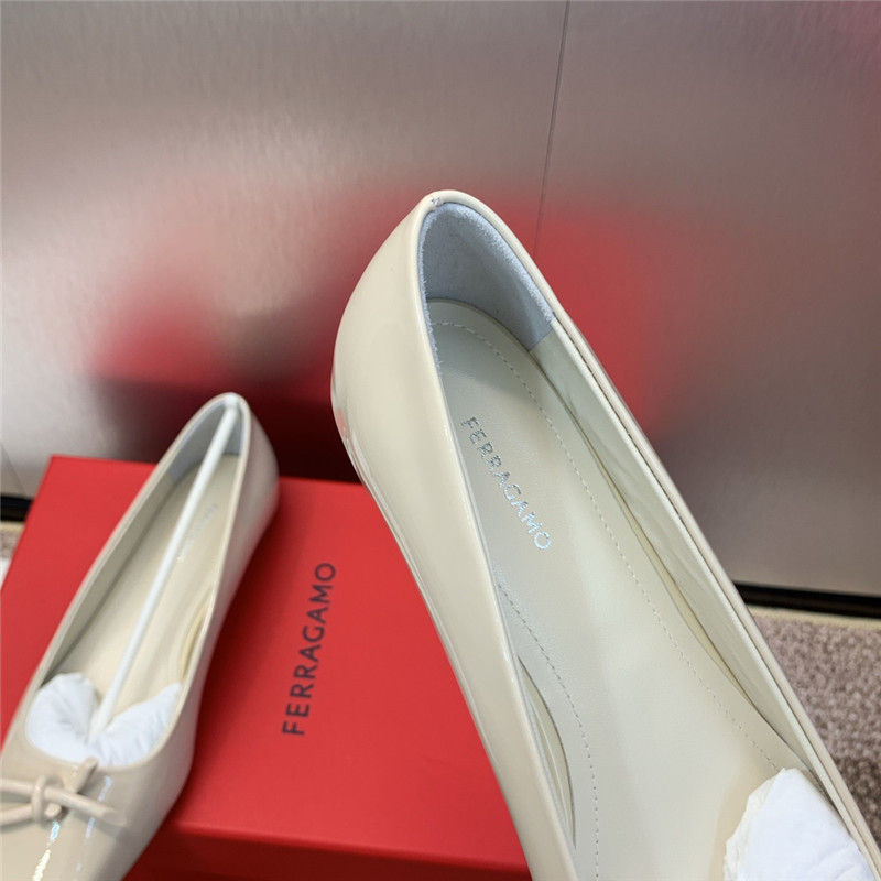 Salvatore Ferragamo bow pumps for women replica shoes