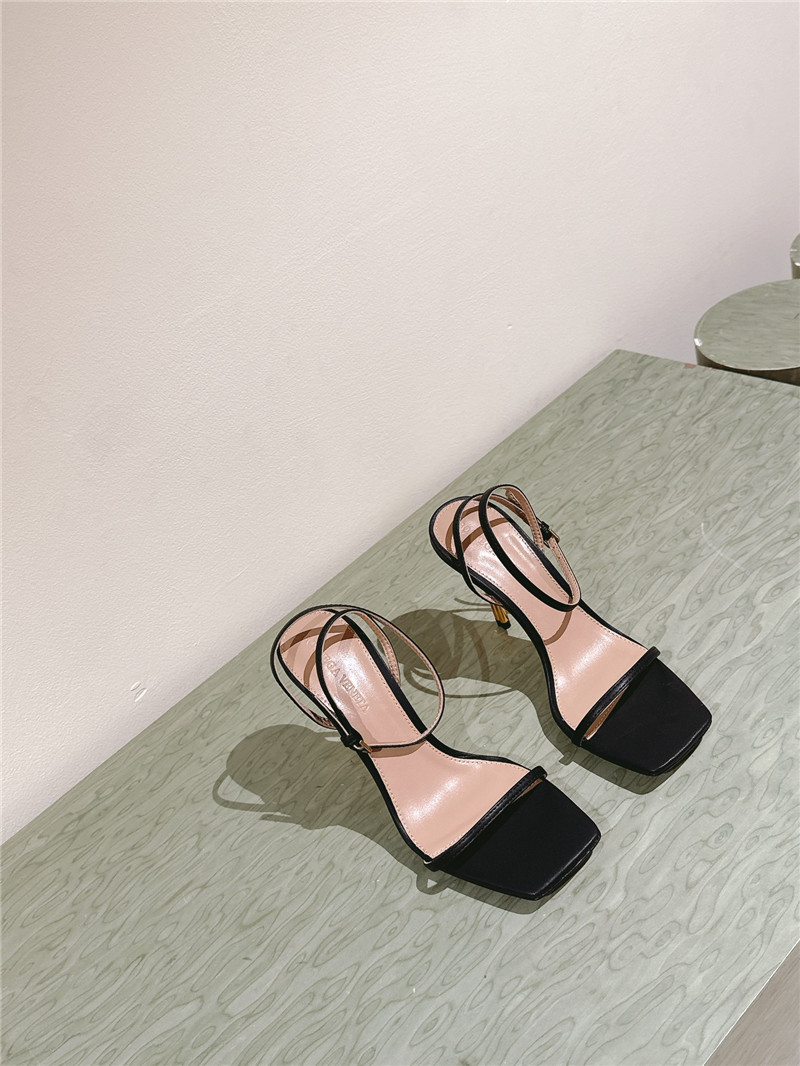 b0tt*ga Ven*ta square toe slippers best replica shoes website