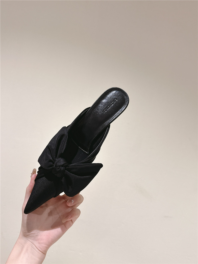 ba1en*iaga new silk cloth shoes Marg*e1a replica shoes