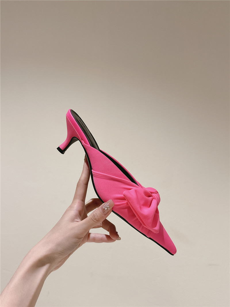 ba1en*iaga new silk cloth shoes Marg*e1a replica shoes