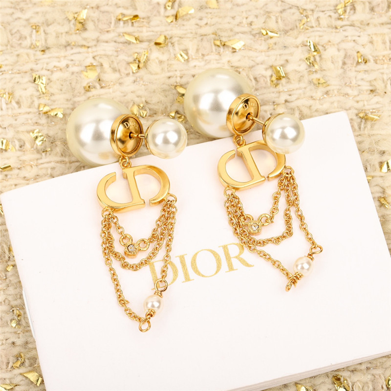D10r triple tassel double bead earrings