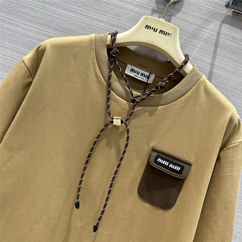 M1um1u necklace design temperament t-shirt replica clothing