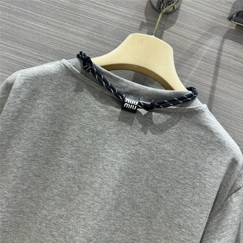 M1um1u necklace design temperament t-shirt replica clothing