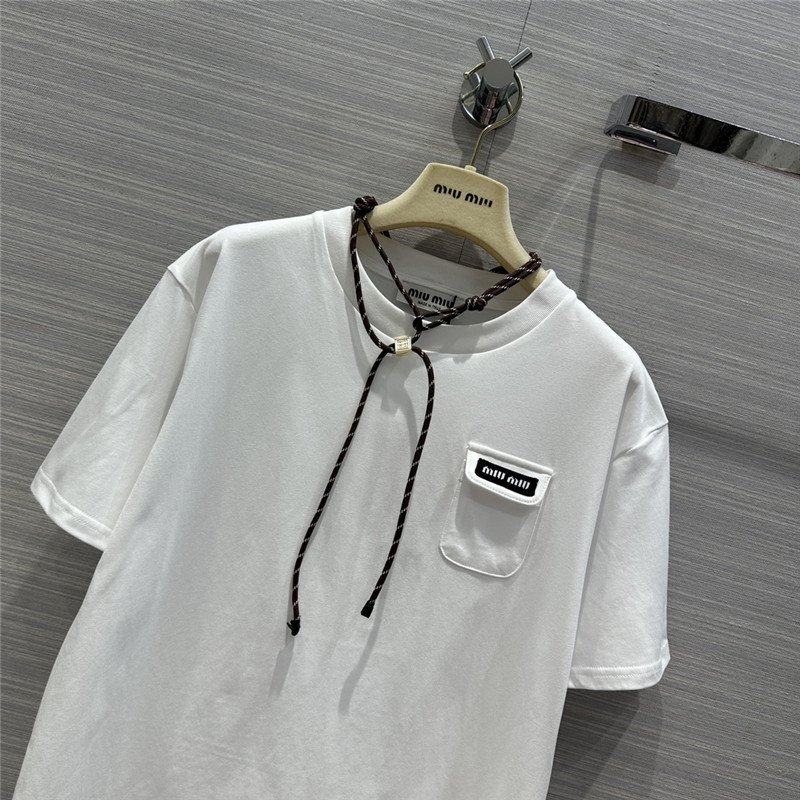 M1um1u necklace design temperament t-shirt replica clothing