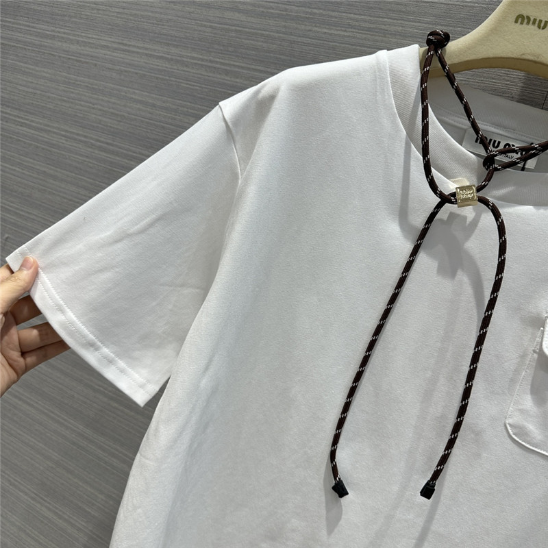 M1um1u necklace design temperament t-shirt replica clothing