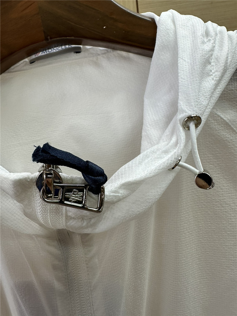 Moncler lightweight anti-tank jacket replicas clothes