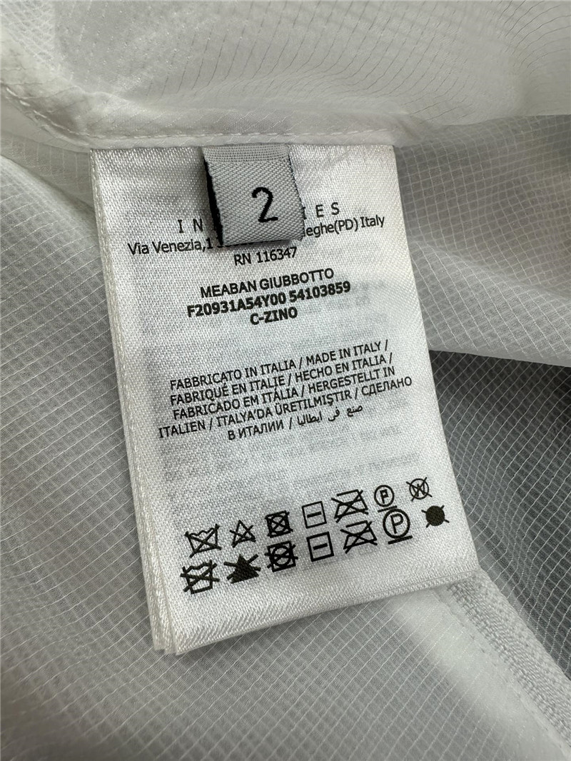 Moncler lightweight anti-tank jacket replicas clothes