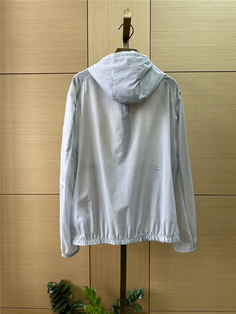 Moncler lightweight anti-tank jacket replicas clothes