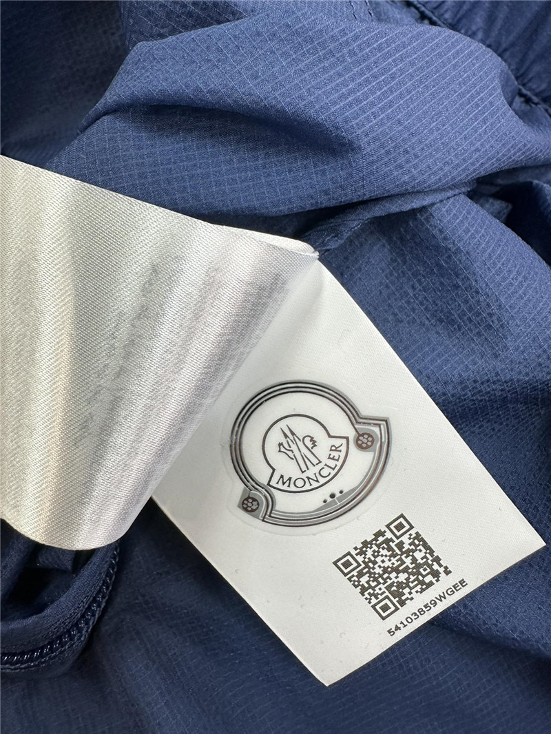 Moncler lightweight anti-tank jacket replicas clothes