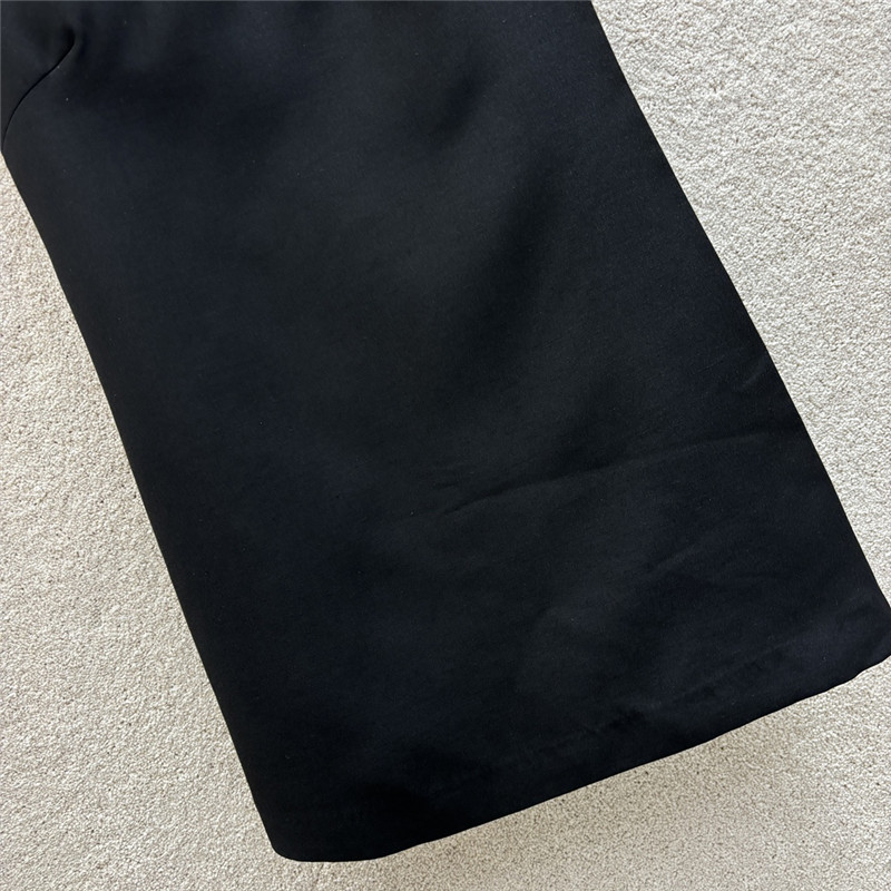 Va1e*ntin0 v button sleeveless dress replica clothing sites