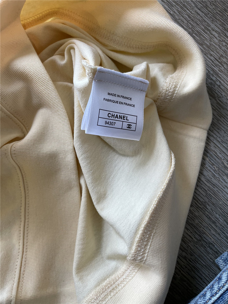 Ch**el cream short sleeve replica clothes